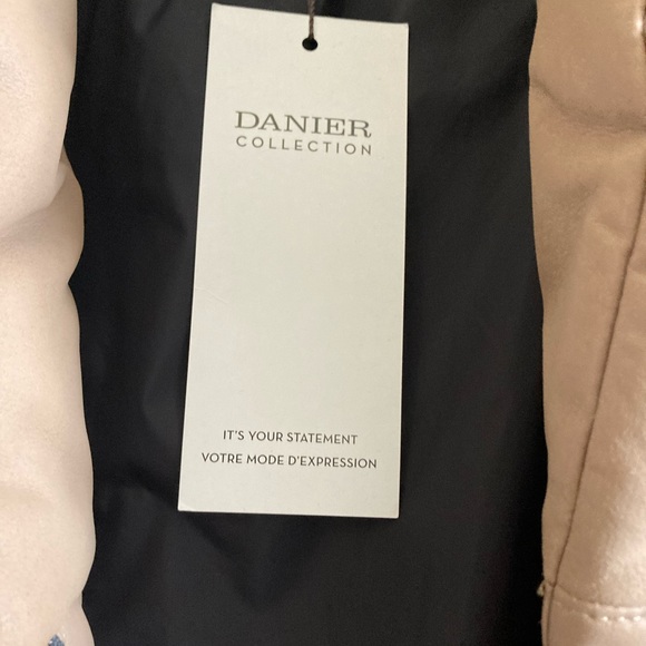 Danier Jacket - Picture 5 of 6